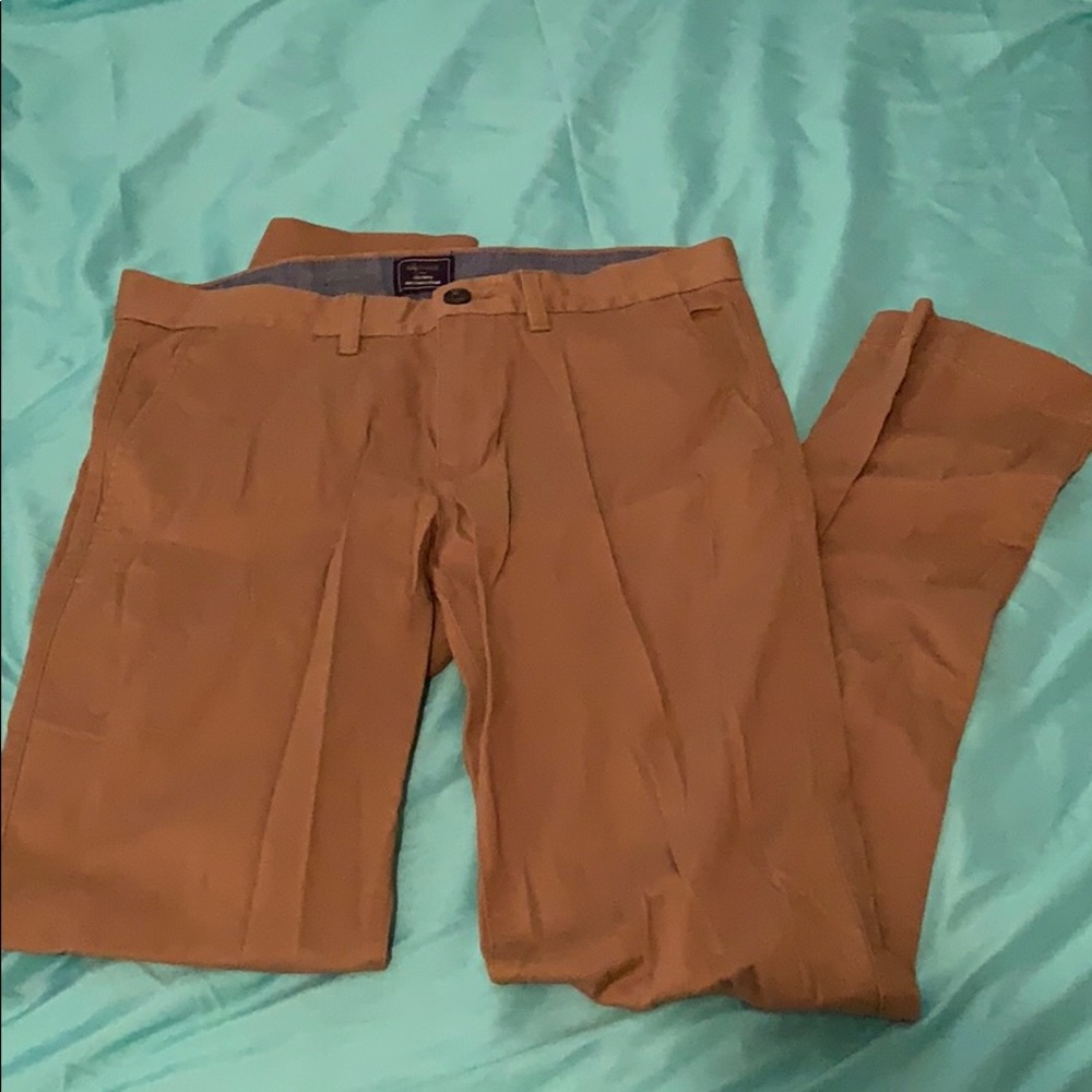 Men’s Gap slim-stretch Khakis